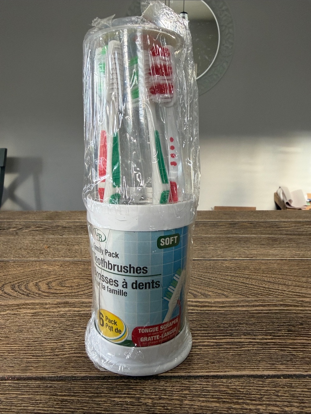6 Soft Multicolor Family Toothbrush Pack
